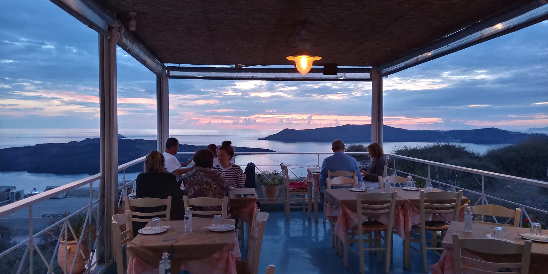 Caldera view from Stani